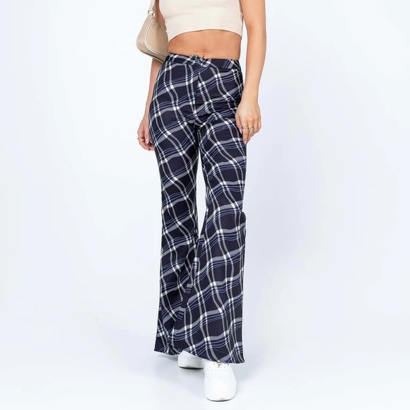 Pants - Picture 5 of 5